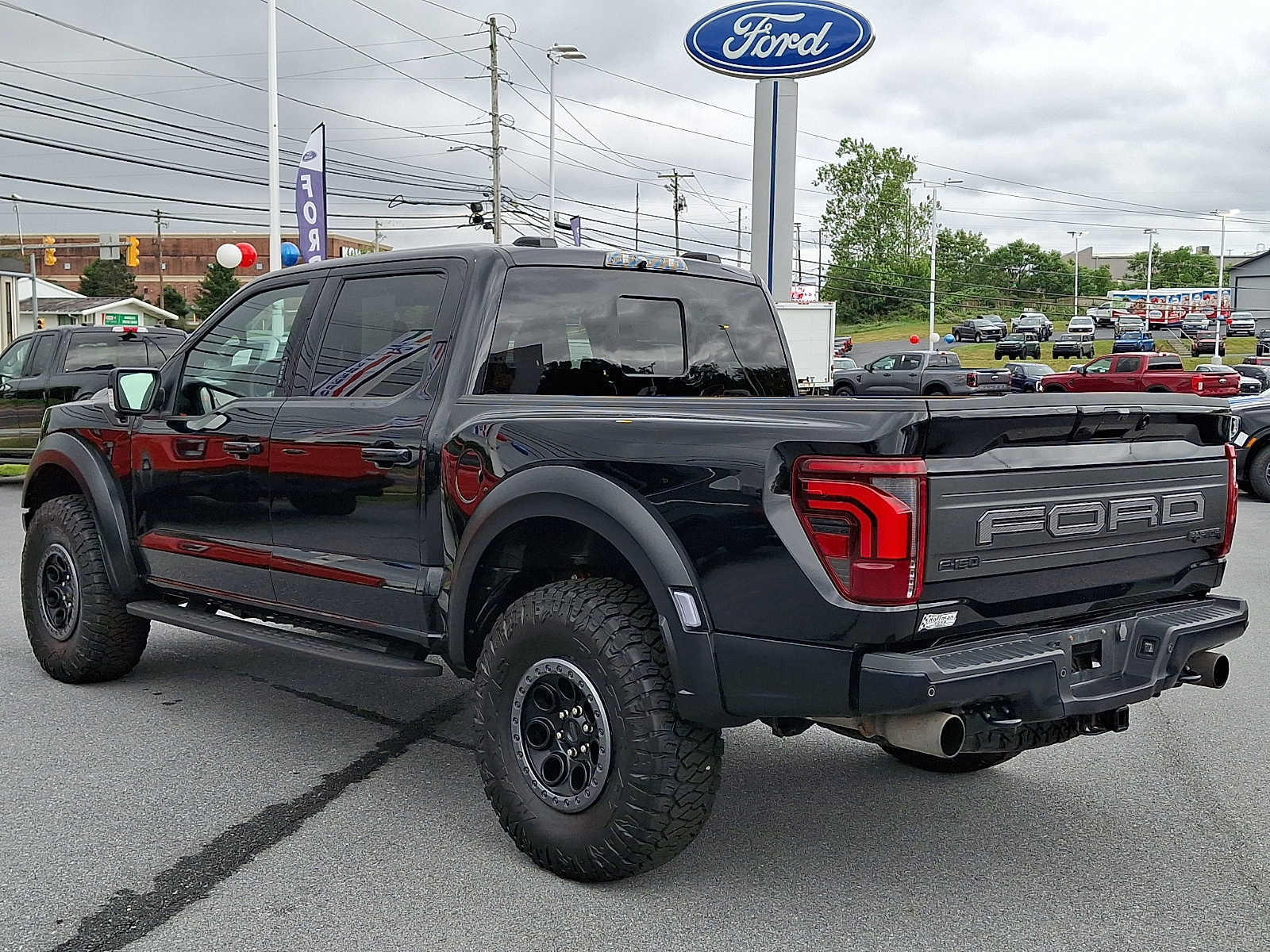 Certified 2024 Ford F150 Raptor AWD/4WD image 4