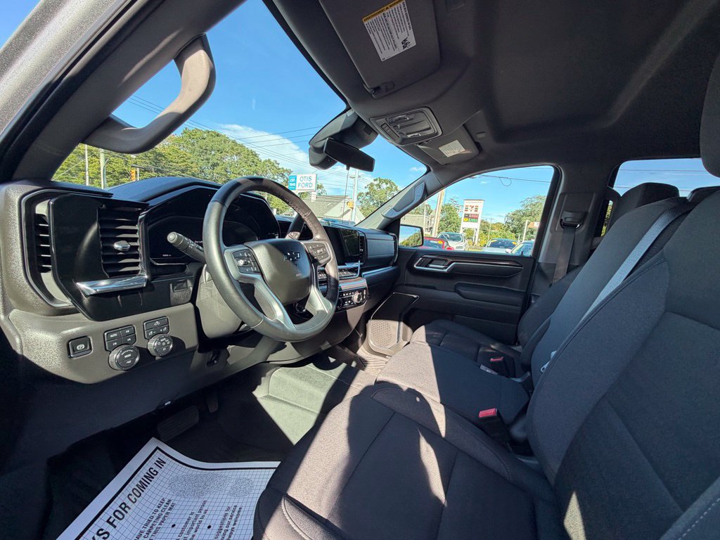Used 2025 Chevrolet Silverado 1500 RST AWD/4WD image 20