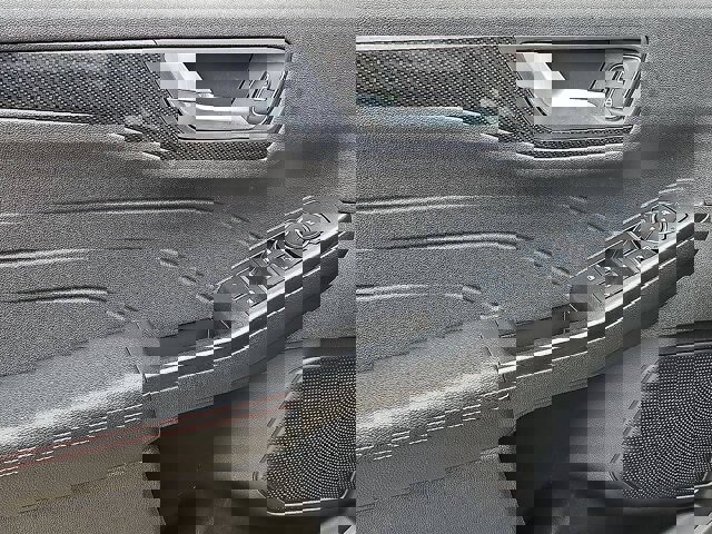 Certified 2025 Ford Escape ST-Line w/ Tech Pack #1 AWD/4WD image 10