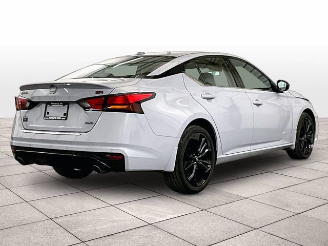 Used 2023 Nissan Altima 2.5 SR AWD/4WD image 11