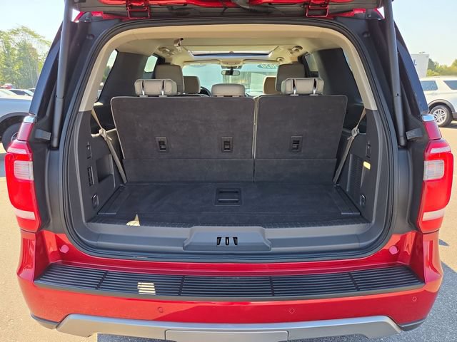 Certified 2020 Ford Expedition XLT w/ Equipment Group 202A RWD image 29