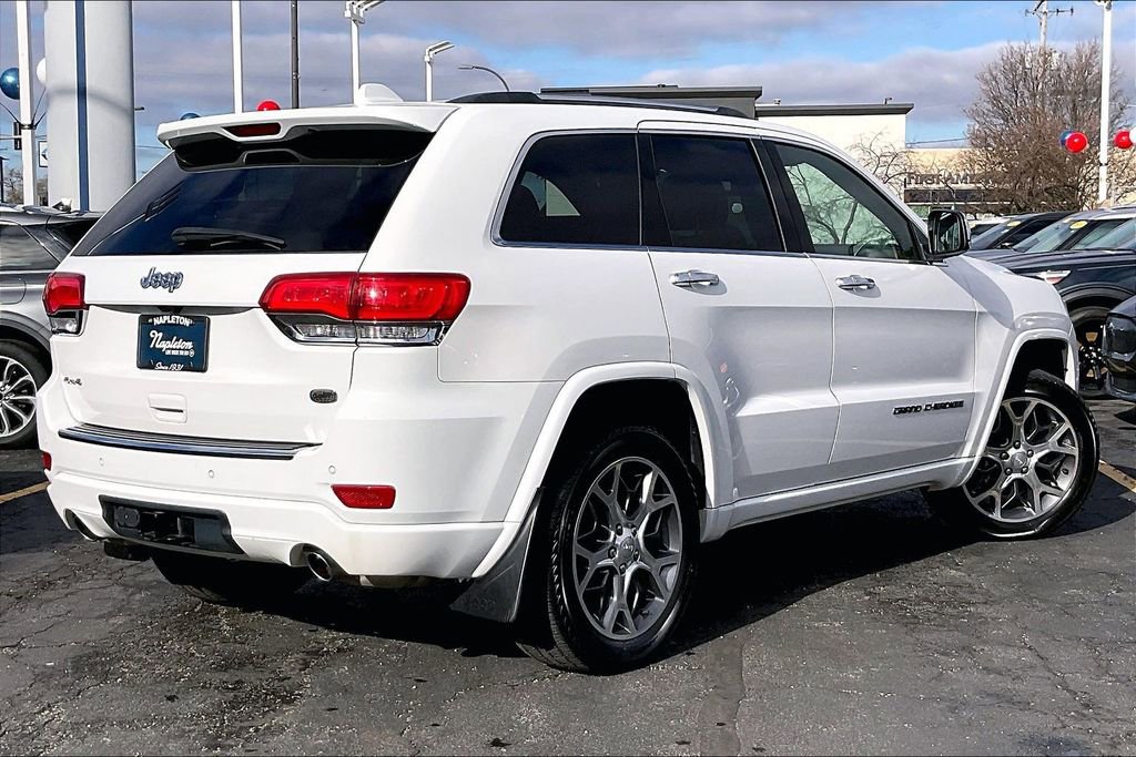 Used 2021 Jeep Grand Cherokee Overland AWD/4WD image 11