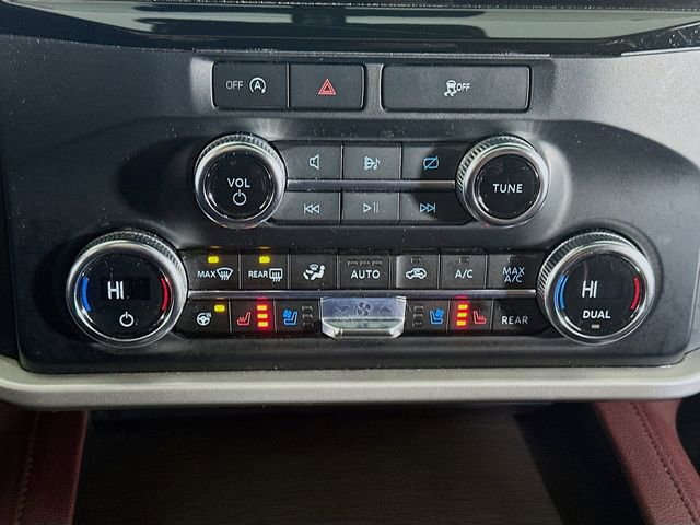 Certified 2024 Ford Expedition Limited image 29