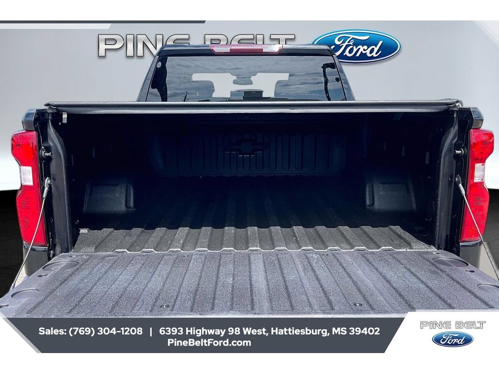 Used 2023 Chevrolet Silverado 1500 Custom Trail Boss w/ LPO, Dark Essentials Package AWD/4WD image 12