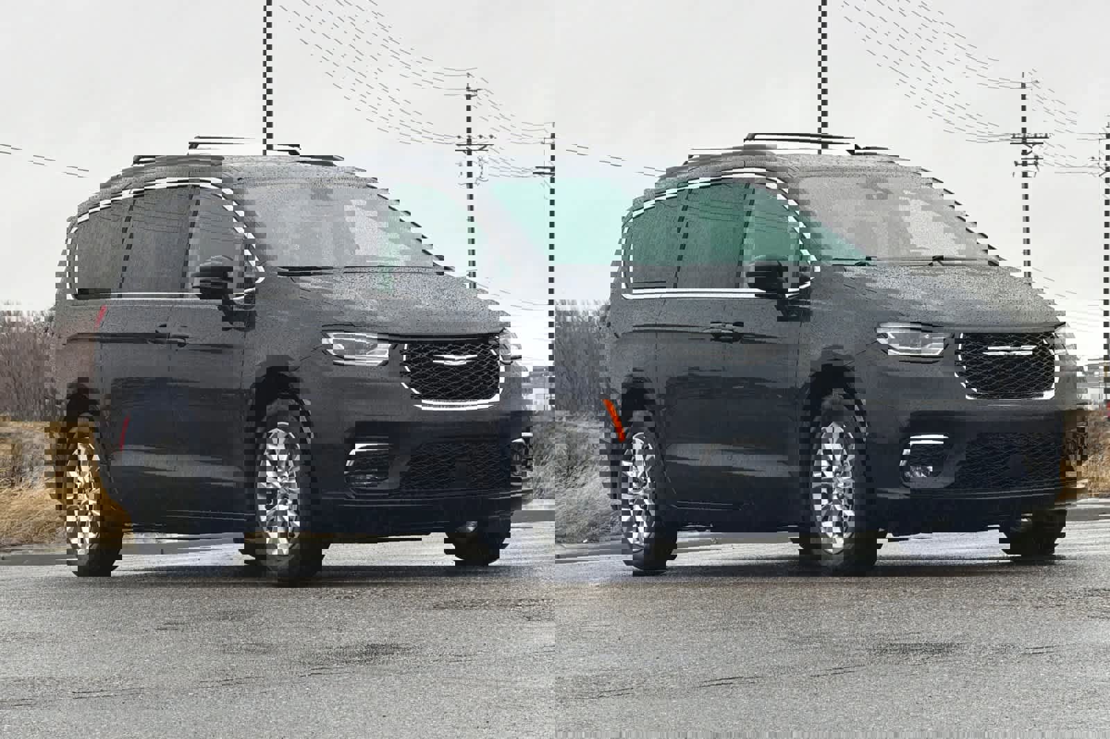 Used 2022 Chrysler Pacifica Touring-L image 7