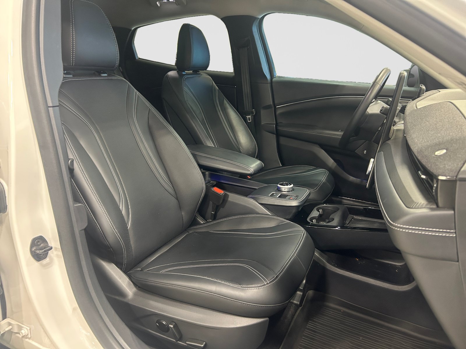 Certified 2023 Ford Mustang Mach-E Premium RWD image 21