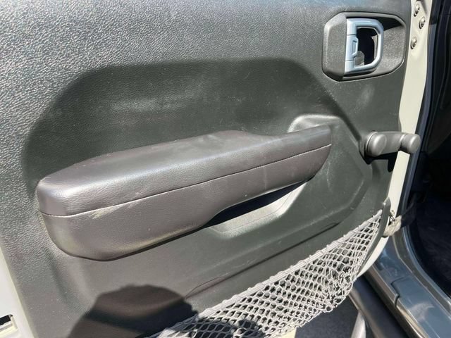 Used 2020 Jeep Wrangler Sport AWD/4WD image 21