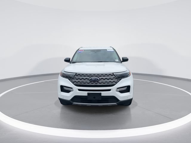 Certified 2022 Ford Explorer Limited w/ Equipment Group 301A RWD image 2