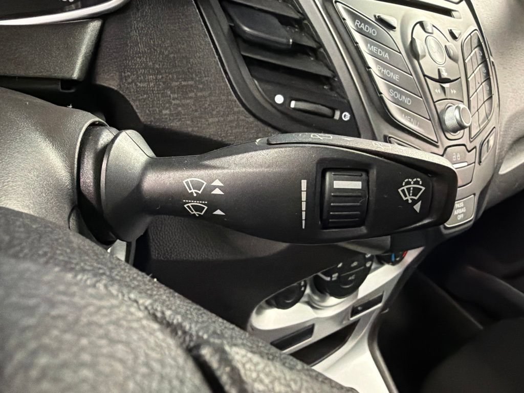Certified 2018 Ford Fiesta SE FWD image 21