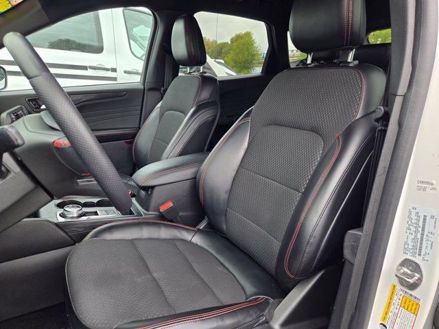 Certified 2023 Ford Escape ST-Line Select w/ Tech Pack #2 AWD/4WD image 11