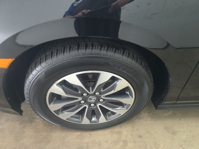 Used 2024 Honda Odyssey EX-L image 18