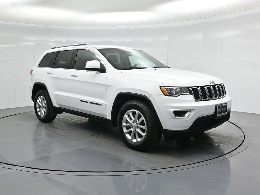 Used 2021 Jeep Grand Cherokee Laredo RWD image 56