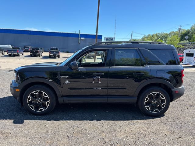Certified 2025 Ford Bronco Sport Outer Banks w/ Outer Banks Tech Package+ AWD/4WD image 2
