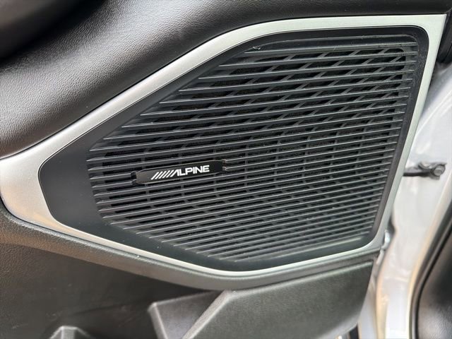 Used 2024 Jeep Wagoneer L Series II w/ Flexible Seating Group image 20