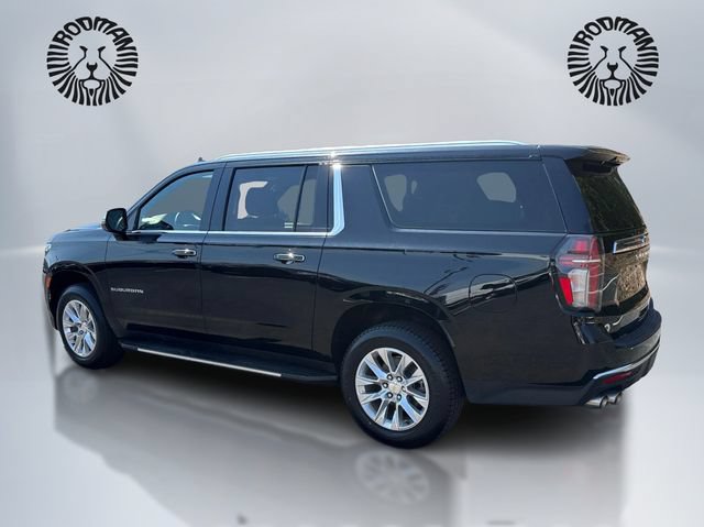 Used 2024 Chevrolet Suburban Premier AWD/4WD image 9