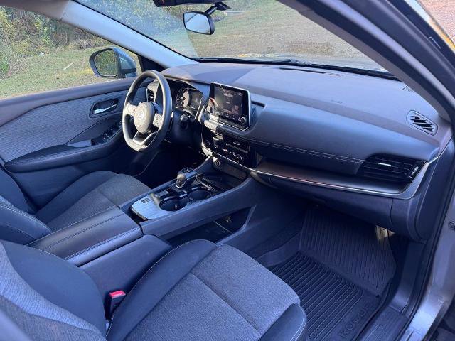 Used 2021 Nissan Rogue SV image 24