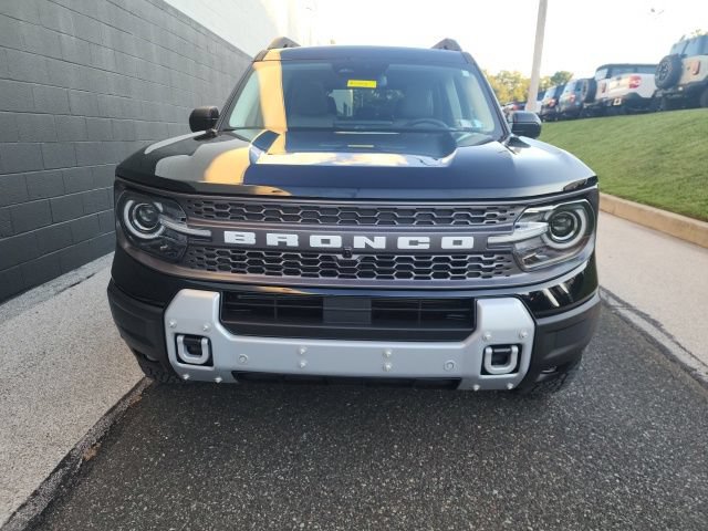 Certified 2025 Ford Bronco Sport Badlands w/ Badlands Tech Package AWD/4WD image 2