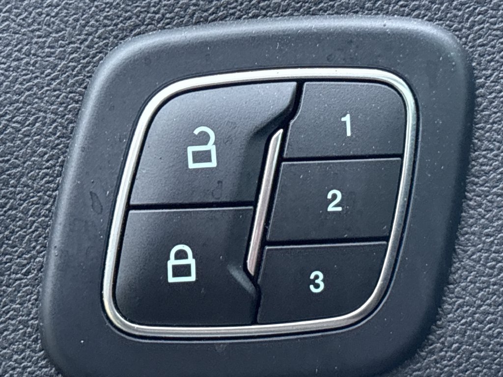Certified 2023 Ford Escape ST-Line Elite AWD/4WD image 13