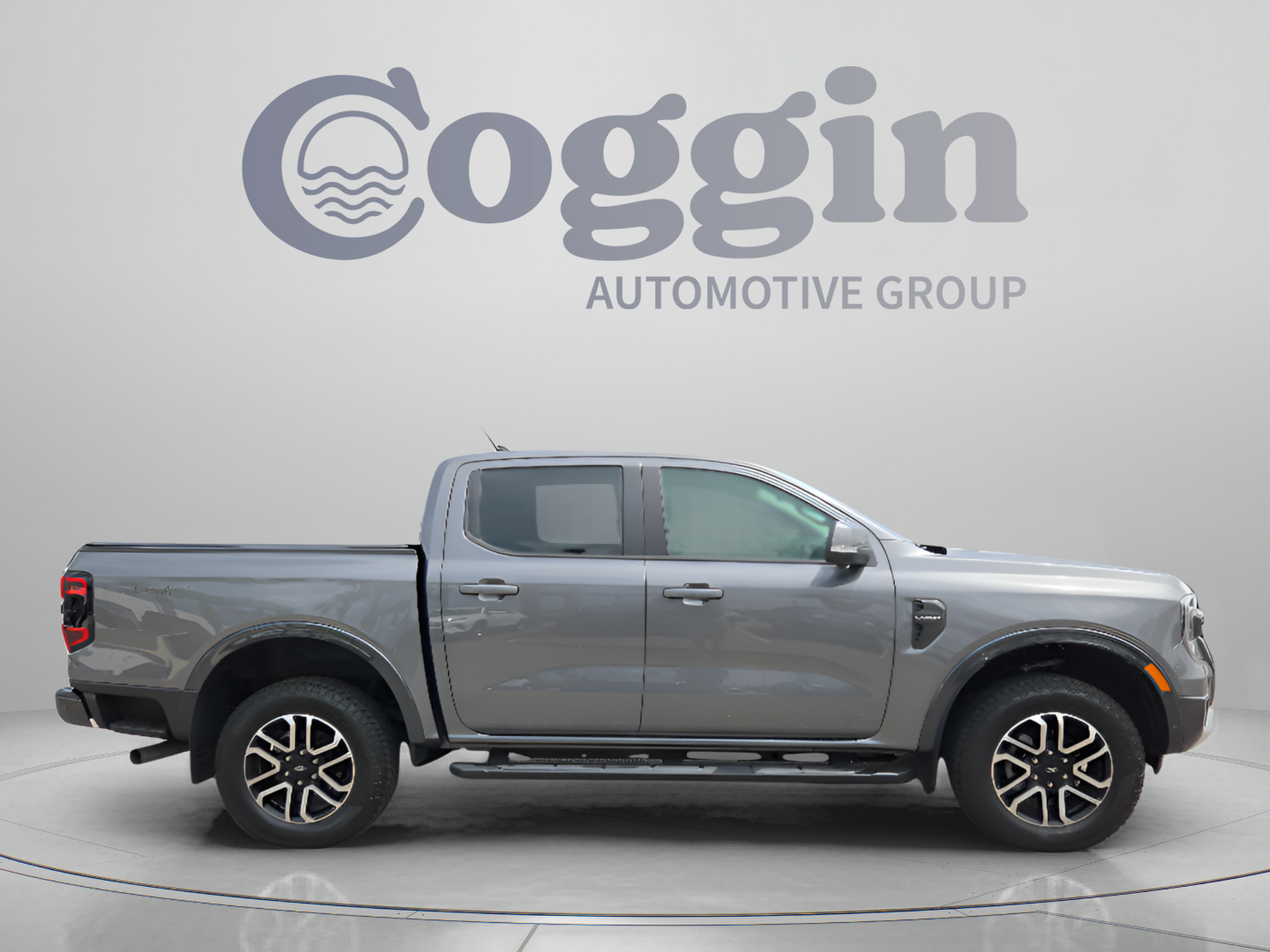 Certified 2024 Ford Ranger Lariat w/ Trailer Tow Package RWD image 6
