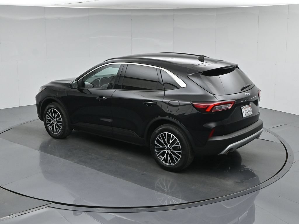 Certified 2023 Ford Escape SE FWD image 44