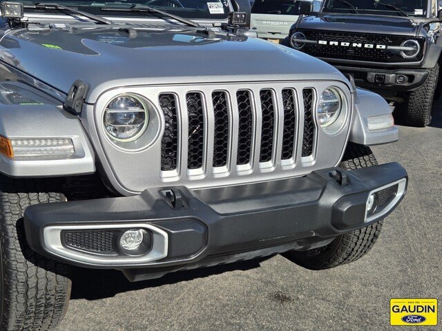 Used 2021 Jeep Wrangler Unlimited Sahara AWD/4WD image 2