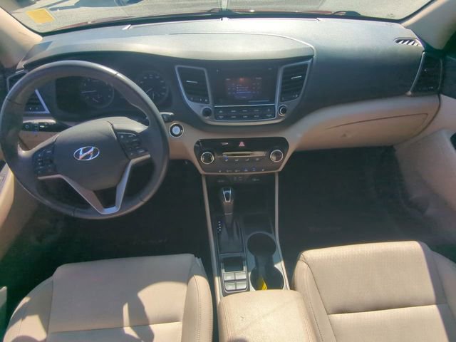Used 2017 Hyundai Tucson Sport FWD image 16