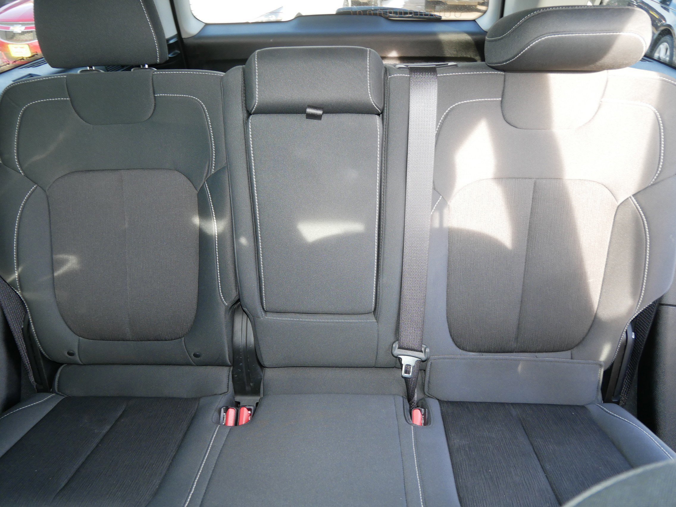 Used 2023 Jeep Grand Cherokee Laredo w/ Luxury Tech Group I image 13