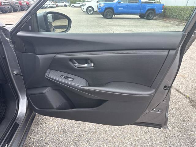 Used 2023 Nissan Sentra SV w/ All-Weather Package FWD image 21