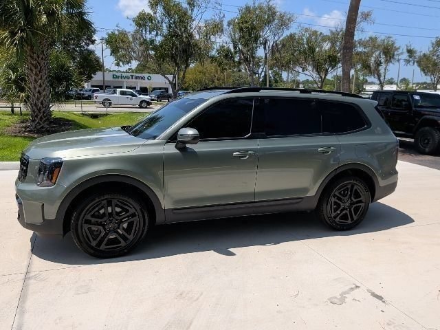 Used 2025 Kia Telluride EX X-Line AWD/4WD image 13