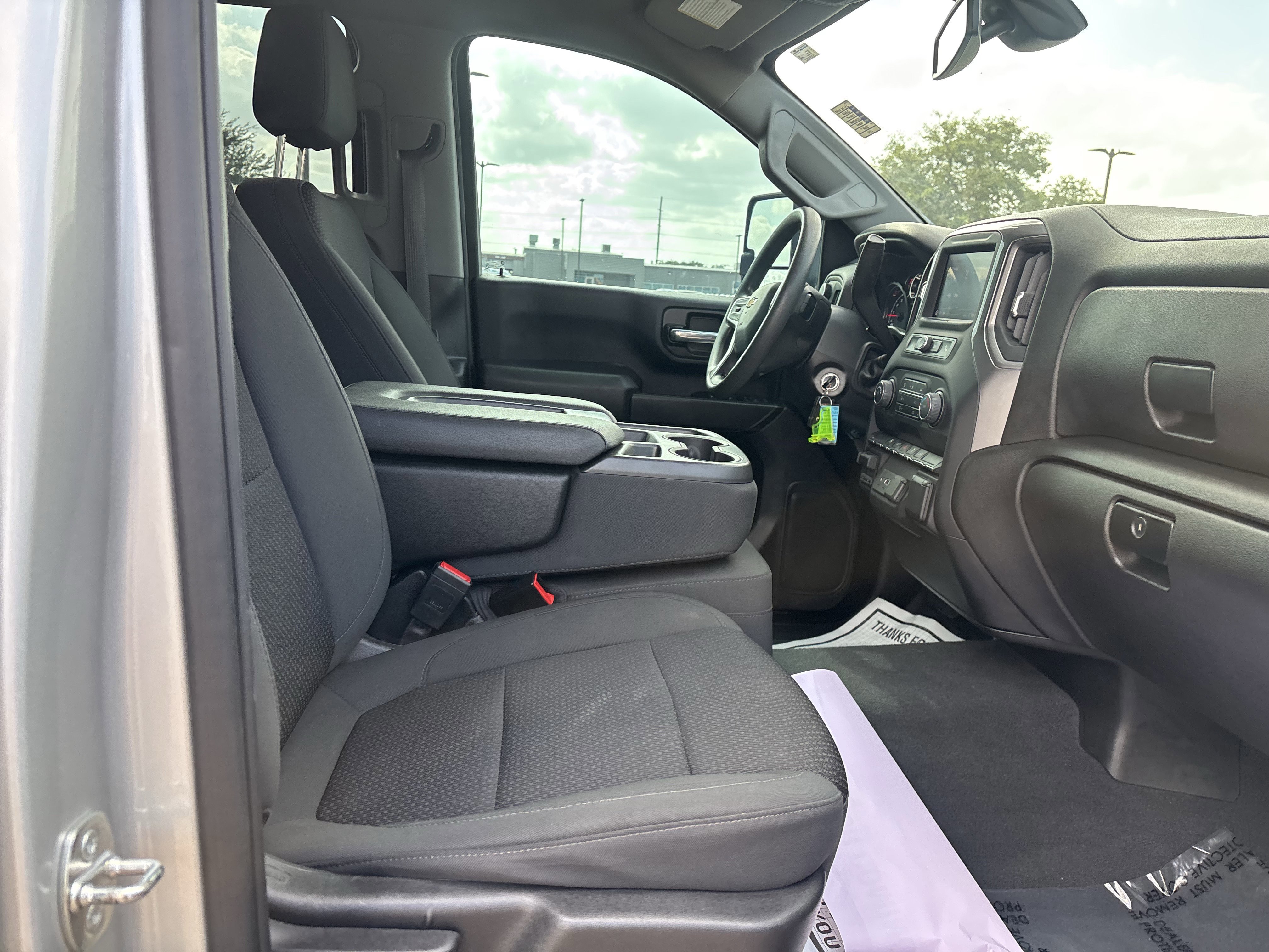 Used 2022 Chevrolet Silverado 2500 Custom w/ Custom Value Package image 22