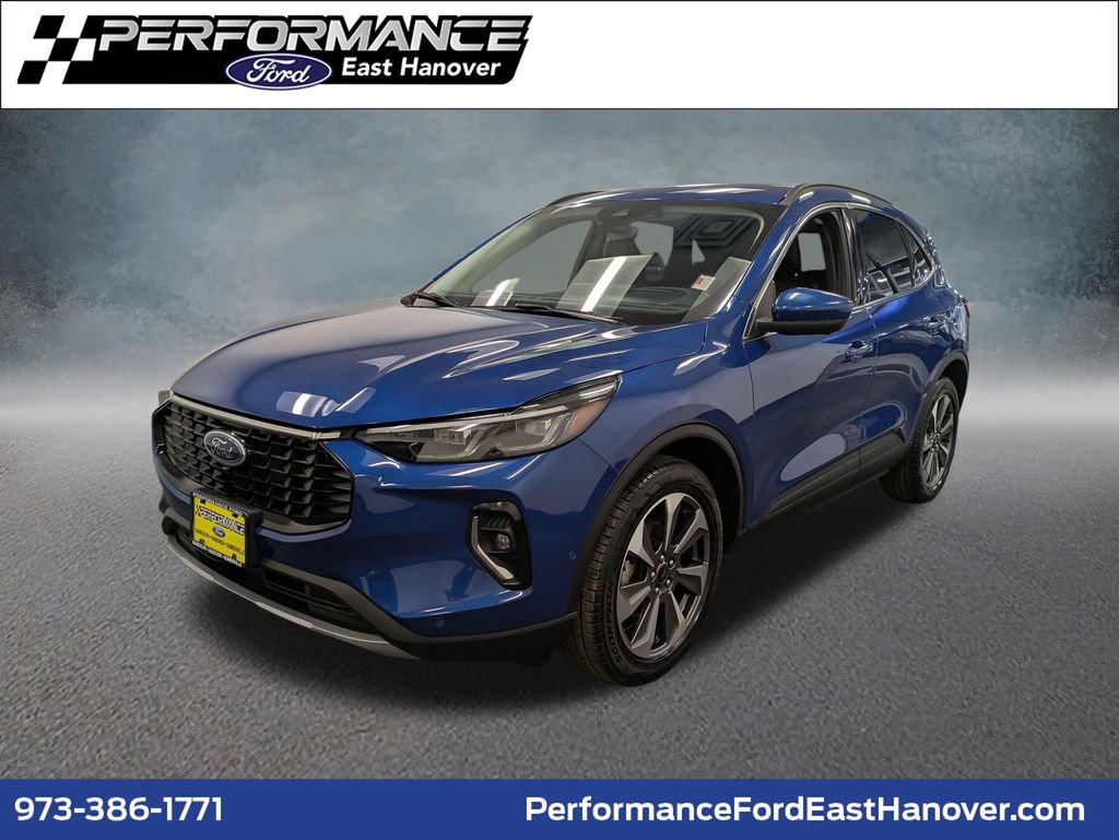 Certified 2023 Ford Escape Platinum w/ Premium Technology Package AWD/4WD 360° Tour