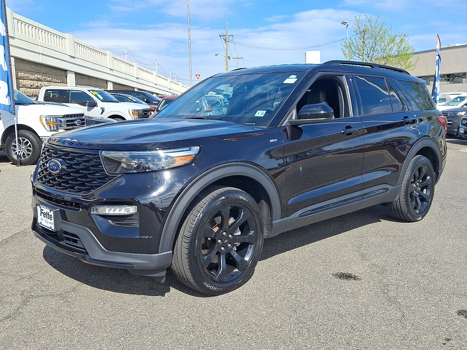Certified 2023 Ford Explorer ST-Line w/ Class IV Trailer Tow Package