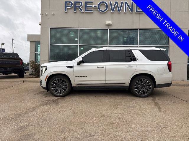 Used 2025 GMC Yukon Denali Ultimate w/ LPO, Floor Liner Package AWD/4WD video 1