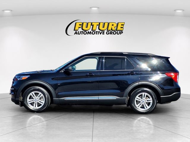 Certified 2023 Ford Explorer XLT w/ Equipment Group 202A RWD image 7