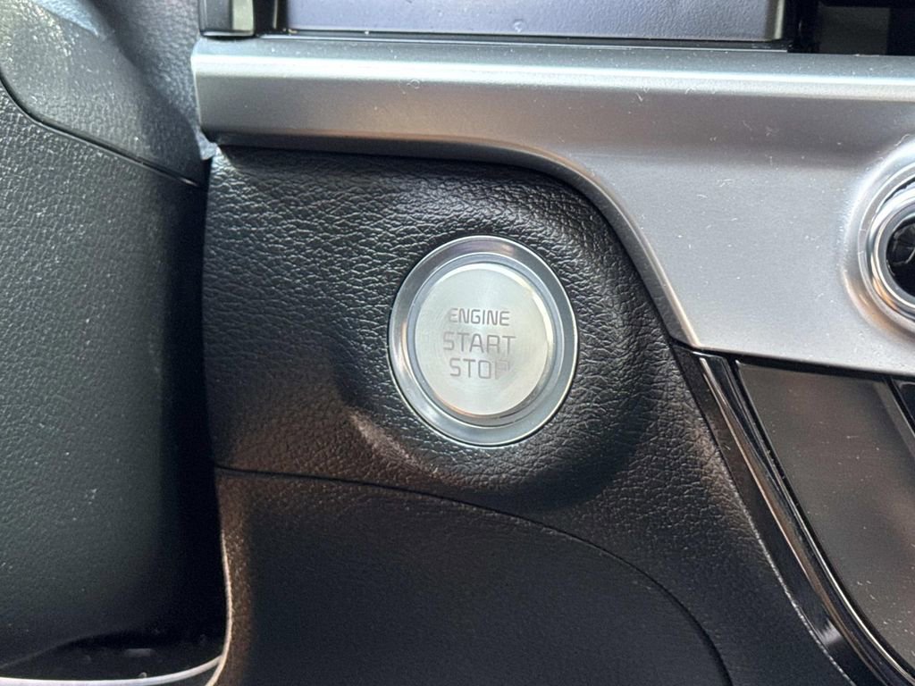 Used 2023 Kia Telluride S w/ S Sunroof Package AWD/4WD image 18