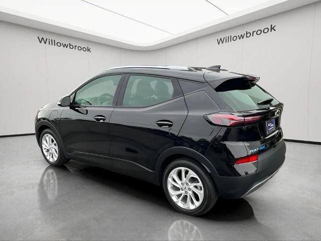 Used 2023 Chevrolet Bolt EUV LT w/ Driver Confidence Package FWD image 3