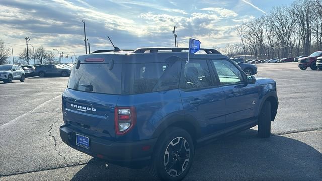Certified 2024 Ford Bronco Sport Outer Banks w/ Tech Package AWD/4WD image 4