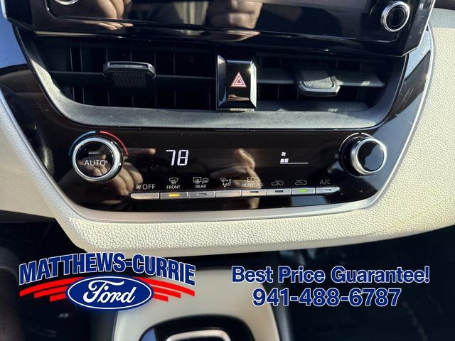 Used 2020 Toyota Corolla LE FWD image 18
