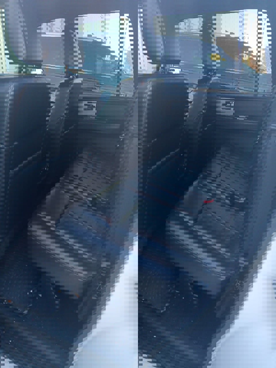 Certified 2017 Ford Expedition XLT w/ Equipment Group 201A image 4