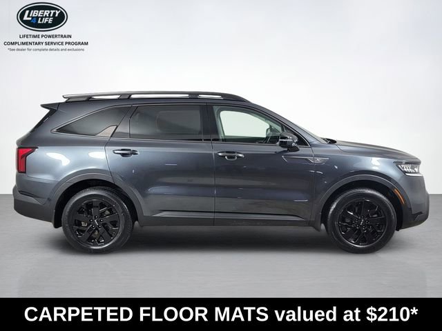 Used 2022 Kia Sorento S AWD/4WD image 2