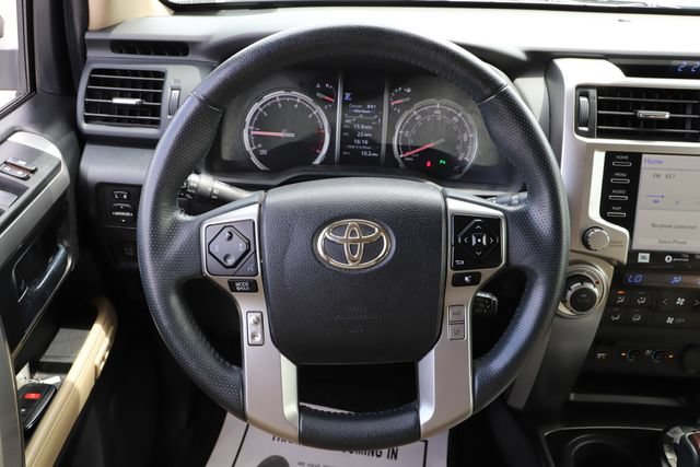 Used 2022 Toyota 4Runner Limited AWD/4WD image 25