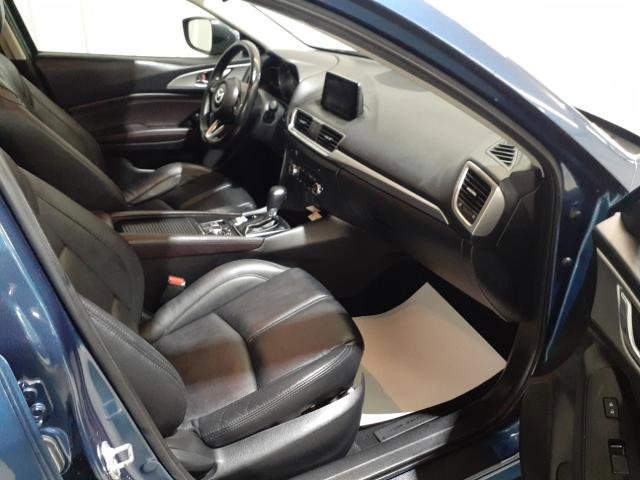 Used 2018 MAZDA MAZDA3 Touring image 35