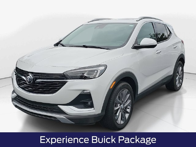 Used 2023 Buick Encore GX Essence w/ Experience Buick Package FWD image 9