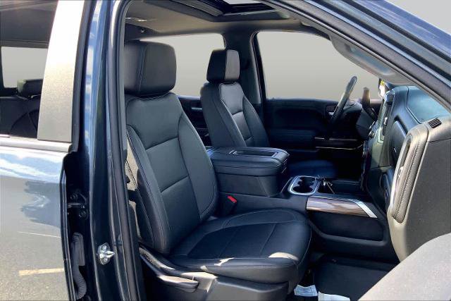 Used 2021 Chevrolet Silverado 1500 LT Trail Boss w/ Convenience Package II AWD/4WD image 16