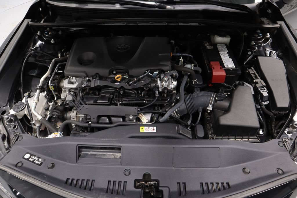 Used 2022 Toyota Camry SE w/ Convenience Package FWD image 16