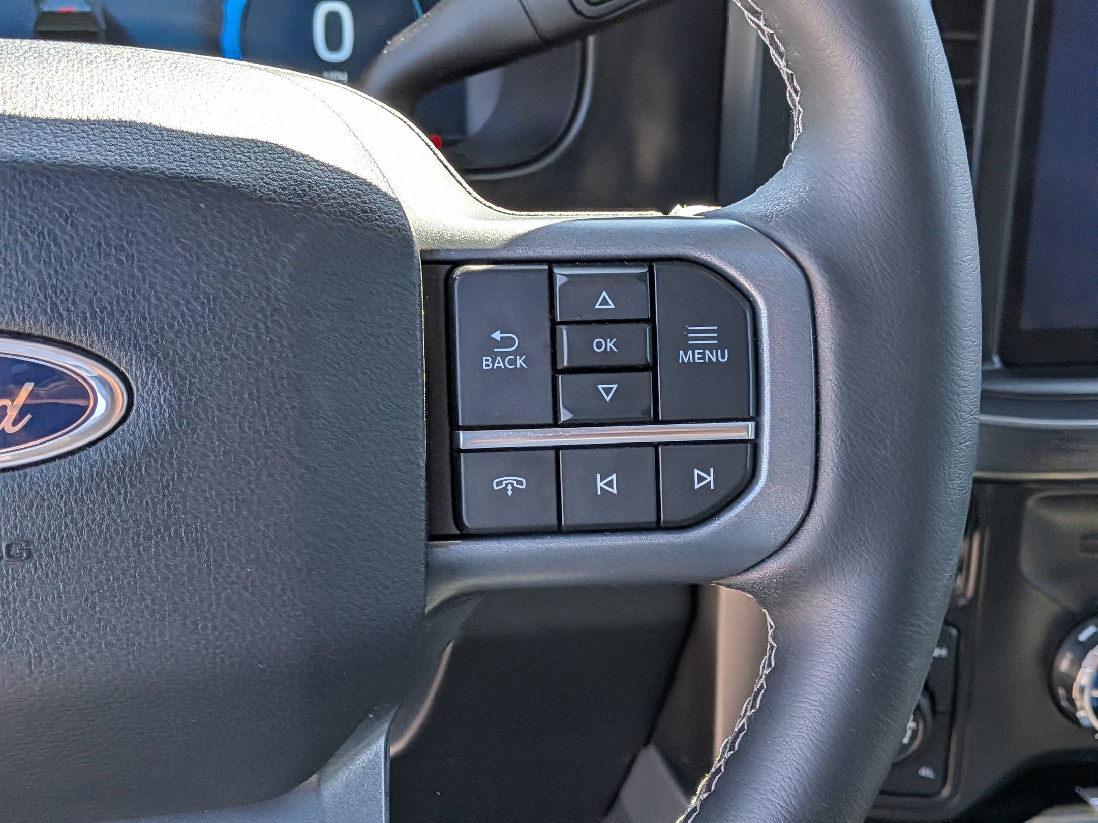 Certified 2025 Ford F250 Lariat w/ Lariat Ultimate Package AWD/4WD image 19