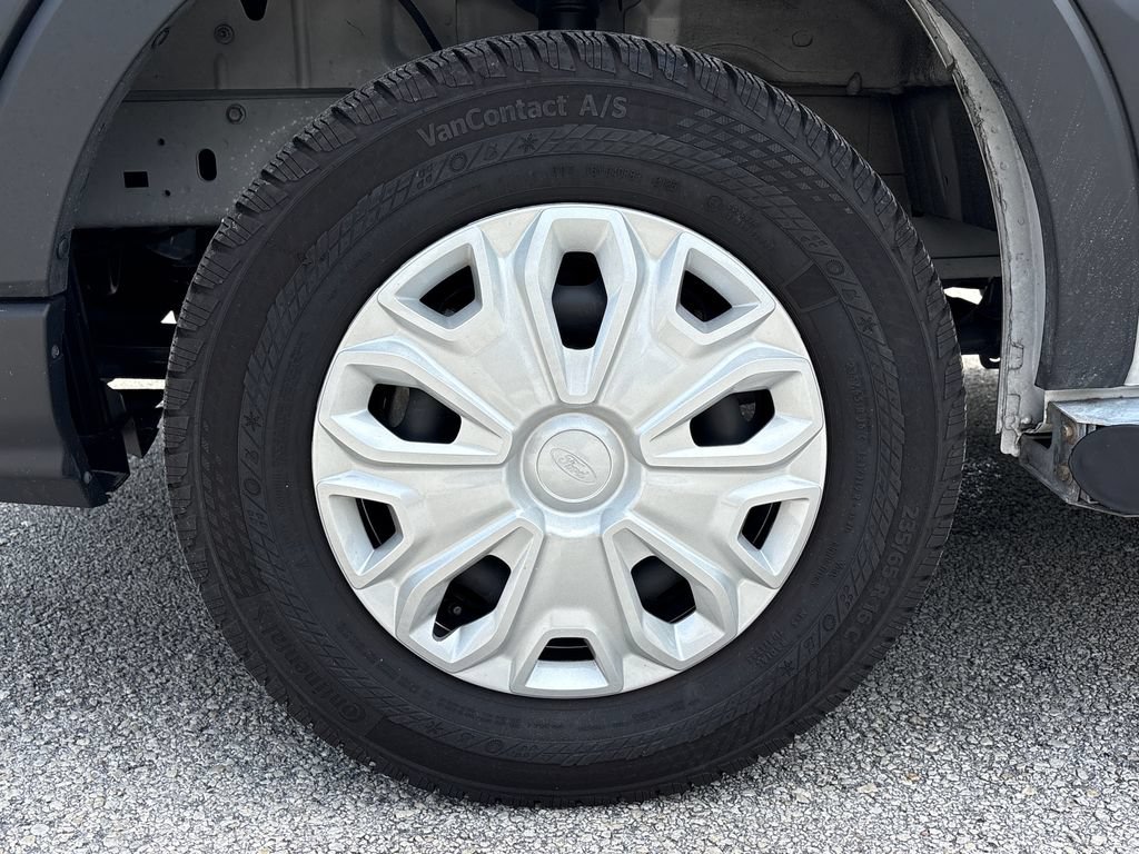 Certified 2025 Ford Transit 250 Low Roof w/ Exterior Upgrade Package RWD image 15