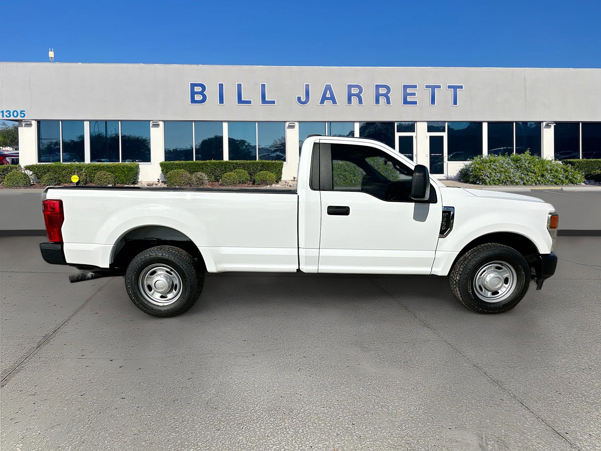 Certified 2022 Ford F250 XL image 6