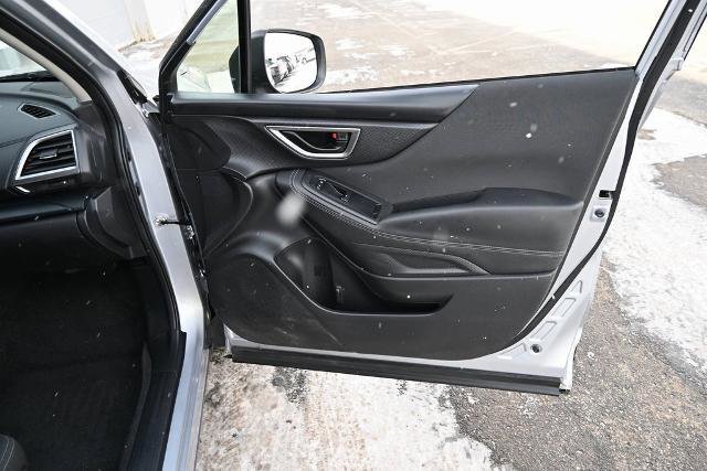 Used 2020 Subaru Forester BASE w/ Alloy Wheel Package image 21