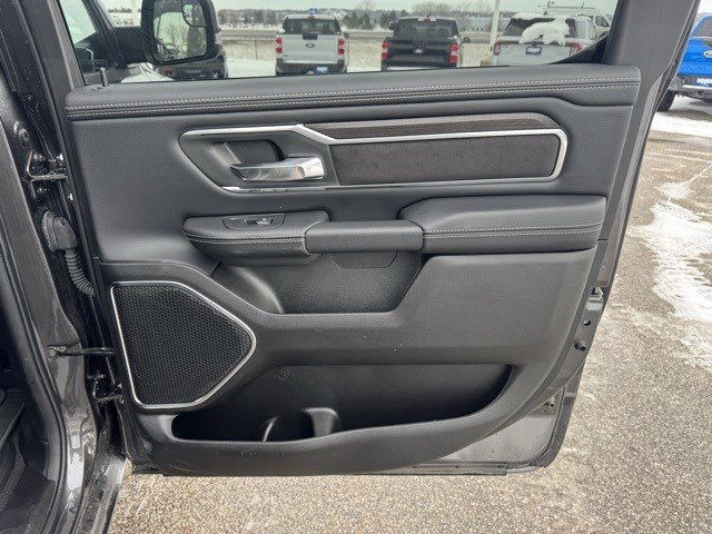 Used 2025 RAM 1500 Laramie w/ Sport Appearance Package image 33
